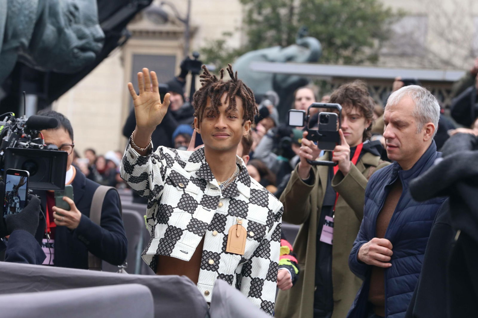 Jaden Smith seems to be ageing backwards 2019-2022 : r/13or30